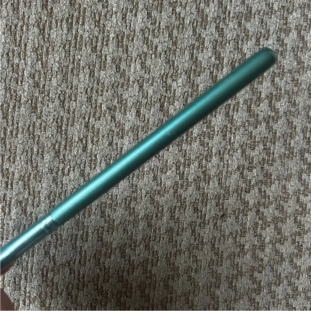 MAC Cosmetics Alluring Aquatic #233 Split Fibre Eye Shadow Brush